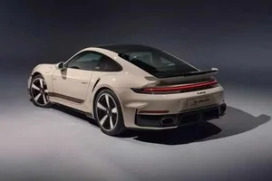 Exclusive Porsche 911 Turbo S Sadu Edition Debuts: A Limited Masterpiece for Elite Collectors - image 10
