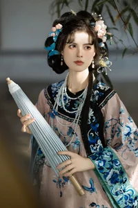 YiTuYu Art Language Vol.7270: A Stunning Portrait Series with An Xiao Yi - image 26