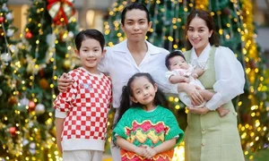 Khanh Thi and Phan Hien Celebrate an Early Christmas with Their Children - image 2