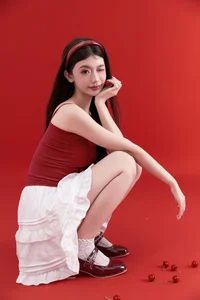 Stunning Photography Series: YiTuYu Art Language Vol.7585 Ke Ai Ya Ya Zi - image 4
