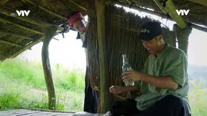 Thai Son Delivers Hilarious Drunk Scene with a Buffalo in War Without Boundaries - image 4
