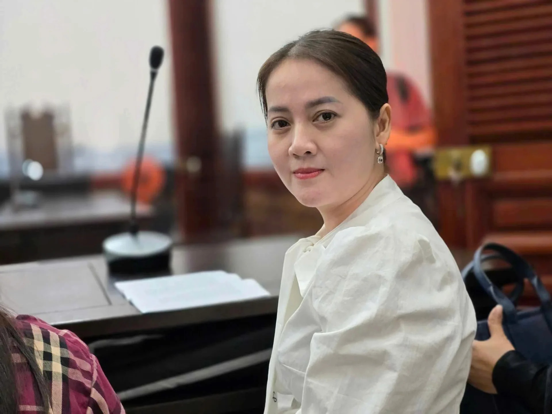 Hong Loan Appeals Inheritance Ruling in Vu Linh Estate Case: Vietnamese Showbiz Legal Battle and Charity Pledges Explained