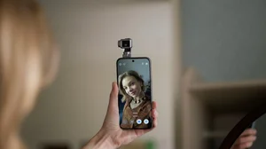Innovative Smartphone Camera Tech: Ulefone RugOne Xsnap 7 Pro Magnetic Camera vs. Honor’s Robotic 3-Axis Moving Camera - image 7
