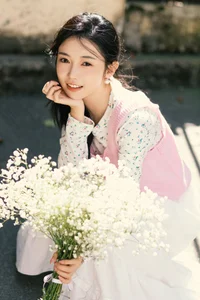 YiTuYu Art Language Vol.6840: Model Shi Xiao Wan Zi Photography Showcase - image 22