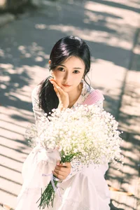 YiTuYu Art Language Vol.6840: Model Shi Xiao Wan Zi Photography Showcase - image 3