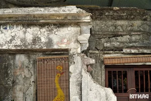 Preserving a 200-Year-Old Architectural Masterpiece: The Struggle for Heritage - image 8