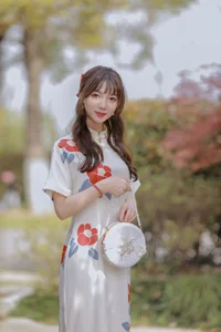 YiTuYu Art Language Vol.6736 Featuring the Stunning Shan Shan Portrait Gallery - image 27