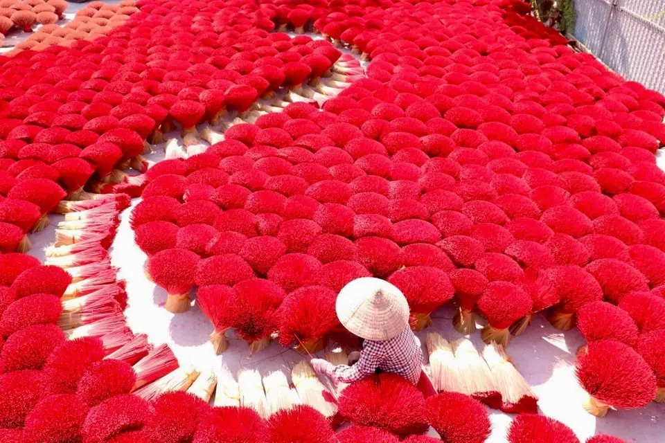 Discover Quang Phu Cau Incense Village: Vibrant Red Hue Draws Tourists Near Hanoi