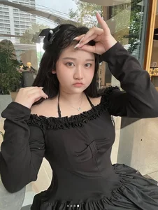 Truc Anh Mat Biec: Embracing Body Positivity and Radiant Beauty at 73kg - image 6