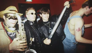 Rare and Astonishing Photos of Daily Life in Russia in 1994 - image 5