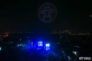 Spectacular Drone Light Show in Hanoi Features 2,025 Drones Forming a Giant Dragon - image 14