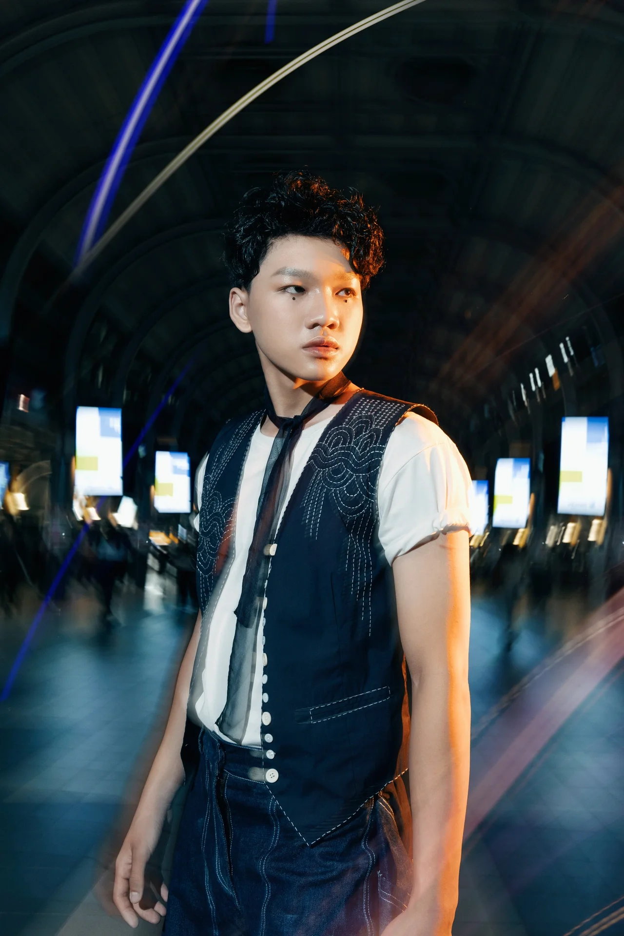 Model Xuan Lan and Daughter Showcase Stunning Street Style in Tokyo Night Photoshoot