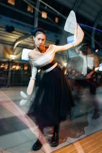 Model Xuan Lan and Daughter Showcase Stunning Street Style in Tokyo Night Photoshoot - image 5
