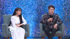 Cam Ly's Successful Marriage vs. Her Stage Partner's Life as a Content Bachelor at 44 - image 1