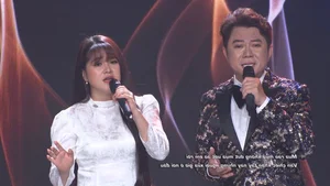 Cam Ly's Successful Marriage vs. Her Stage Partner's Life as a Content Bachelor at 44 - image 10