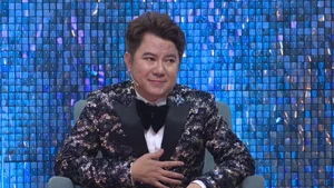 Cam Ly's Successful Marriage vs. Her Stage Partner's Life as a Content Bachelor at 44 - image 7
