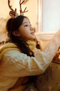 YiTuYu Art Language Vol.6238 Featuring Yang Mao Shan Er: A Visual Masterpiece - image 4