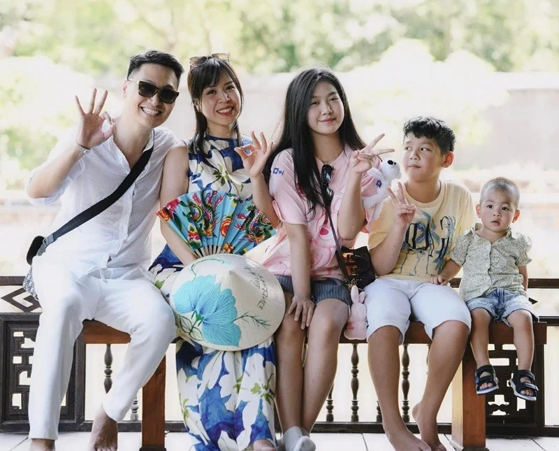Actor Manh Truong’s Daughter Receives Praise for Her Stunning Transformation
