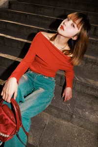 YiTuYu Art Language Vol.4526: A Stunning Visual Exploration Featuring Model Ni Ni - image 4