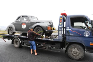 Road to Hanoi: A Marathon Journey for 26 Rare Vintage Cars - image 1