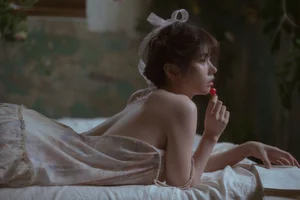 Dreamy French-Style Moments with Lin Mu Ting Zi in Art Collection - image 9