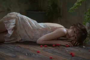 Dreamy French-Style Moments with Lin Mu Ting Zi in Art Collection - image 19