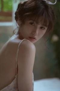 Dreamy French-Style Moments with Lin Mu Ting Zi in Art Collection - image 21