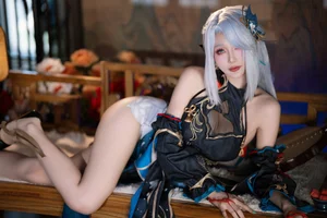 Exploring the Stunning Cosplay Artistry of the Talented Ruyue Hui - image 13