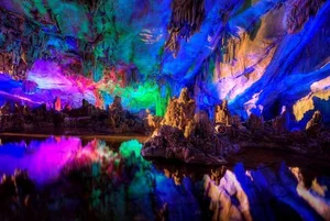 Breathtaking Underground Wonders: Inside the Middle East's Most Stunning Caves - image 1