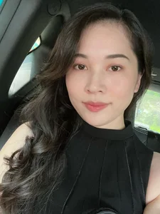 Shark Hung’s Wife Thu Trang Defines Quiet Luxury with Elegant Matching Outfits - image 4