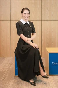 Shark Hung’s Wife Thu Trang Defines Quiet Luxury with Elegant Matching Outfits - image 6