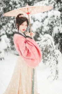 Charming Aesthetics in YiTuYu Art Language Vol.5903 – Dang Chu Jiao Ren Jia Xiao Tian Tian - image 7