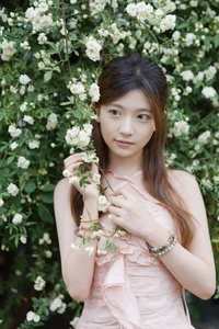 Sweet Romance: [Yituyu] Rose Love Only Drinks Milk Cap Collection - image 7