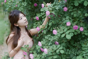 Sweet Romance: [Yituyu] Rose Love Only Drinks Milk Cap Collection - image 4