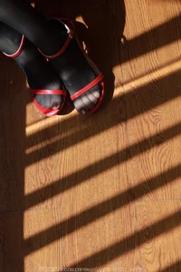 Tuan Tuan Explores Light and Shadow in Latest IESS Photography Set - image 65