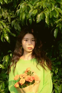 YiTuYu Art Language Vol.4207: A Visual Journey Featuring the Elegant Tang Tang - image 34