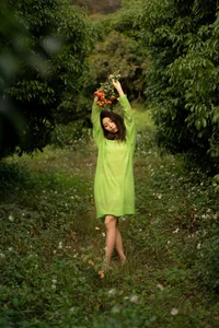 YiTuYu Art Language Vol.4207: A Visual Journey Featuring the Elegant Tang Tang - image 11