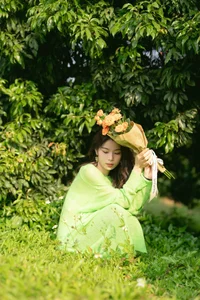 YiTuYu Art Language Vol.4207: A Visual Journey Featuring the Elegant Tang Tang - image 15
