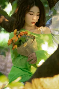 YiTuYu Art Language Vol.4207: A Visual Journey Featuring the Elegant Tang Tang - image 3