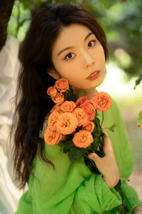 YiTuYu Art Language Vol.4207: A Visual Journey Featuring the Elegant Tang Tang - image 24