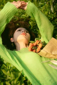 YiTuYu Art Language Vol.4207: A Visual Journey Featuring the Elegant Tang Tang - image 40