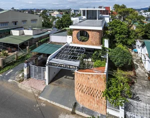 Stunning Lam Dong Home with Circular Windows Captures International Attention - image 7