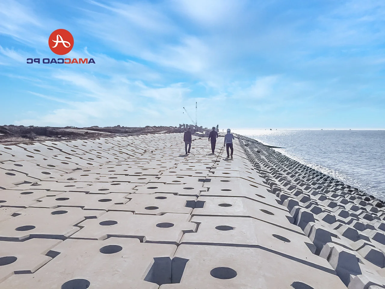 AMACCAO PC: Innovating Infrastructure with Advanced Concrete Embankment Technology