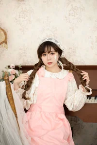 Exploring YiTuYu Art Language Vol.6302: The Artistic Vision of Pao Fu Xiao Fang - image 4