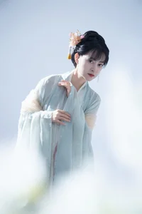 YiTuYu Art Language Vol.6044 Featuring Yi Xuan: A Masterclass in Portraiture - image 17