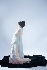 YiTuYu Art Language Vol.6044 Featuring Yi Xuan: A Masterclass in Portraiture - image 20