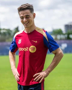 The World Cup 2022 Heartthrob: Revisiting the Viral Style of Cho Gue-sung - image 0