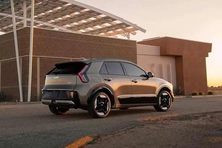 2027 Kia Niro Redesign: Premium Styling and Updated Hybrid Strategy