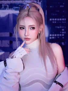 DJ Jenny Yen: The 'DJ Goddess' With a Look So Perfect It Mimics AI - image 0