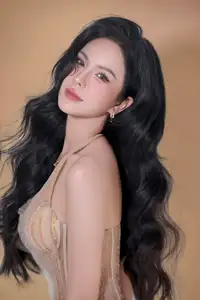 Diep Lam Anh Stuns: Her "Living Doll" Beauty Captivates All Eyes! - image 7